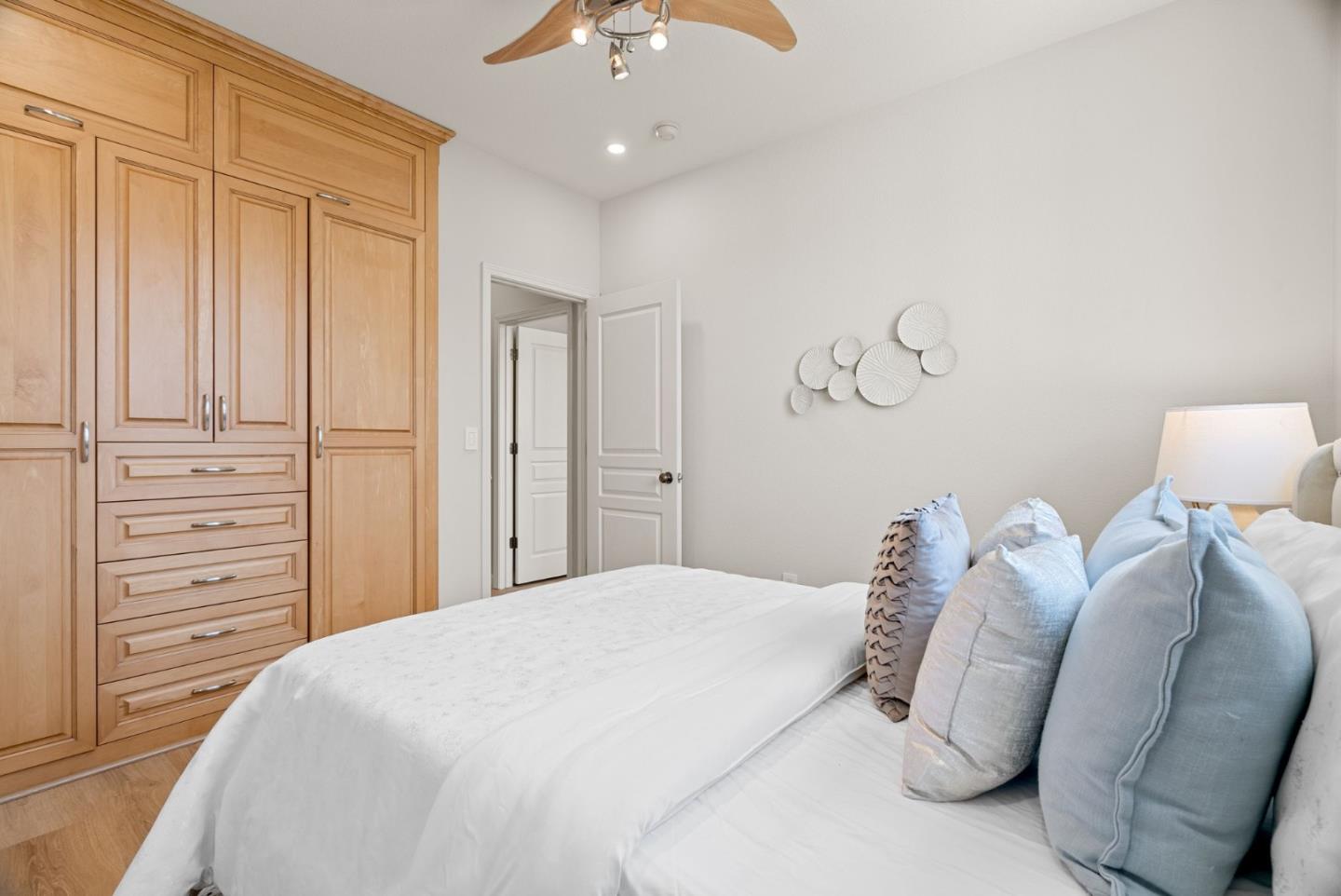 Detail Gallery Image 37 of 54 For 4064 Rivermark Pkwy, Santa Clara,  CA 95054 - 3 Beds | 2/1 Baths