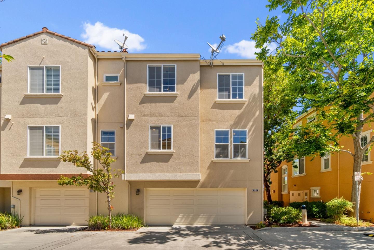 Detail Gallery Image 38 of 54 For 4064 Rivermark Pkwy, Santa Clara,  CA 95054 - 3 Beds | 2/1 Baths