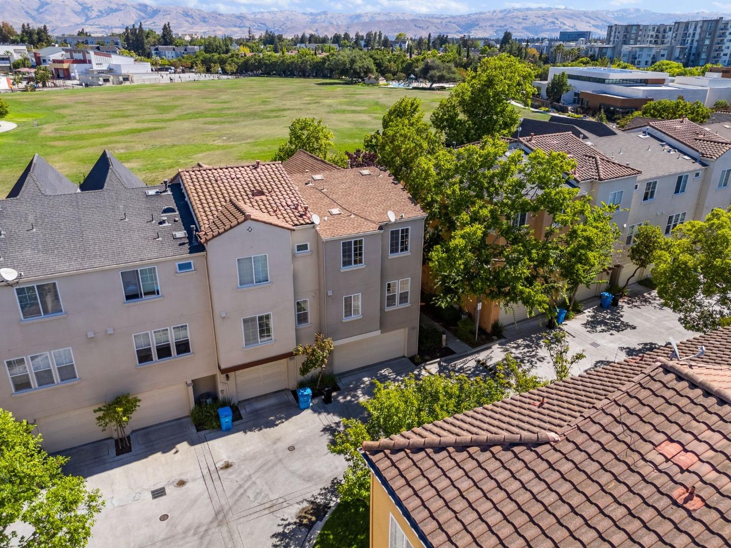 Detail Gallery Image 45 of 54 For 4064 Rivermark Pkwy, Santa Clara,  CA 95054 - 3 Beds | 2/1 Baths
