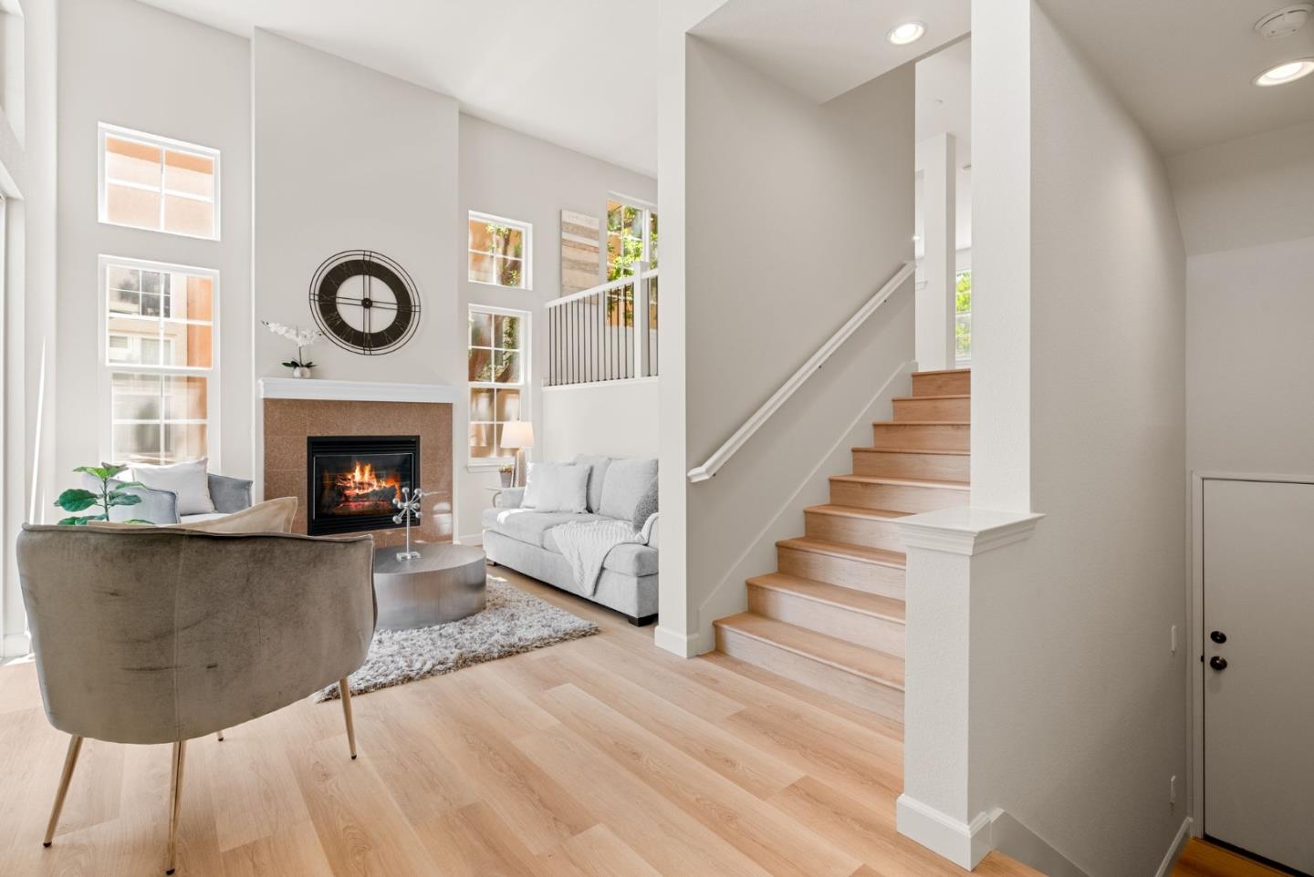 Detail Gallery Image 6 of 54 For 4064 Rivermark Pkwy, Santa Clara,  CA 95054 - 3 Beds | 2/1 Baths