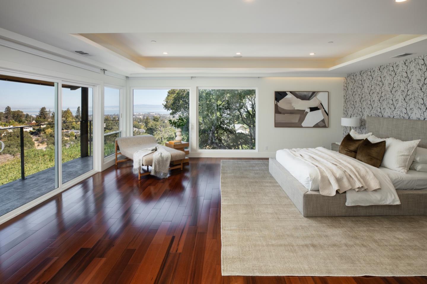 Detail Gallery Image 11 of 22 For 1340 View Haven Rd, Hillsborough,  CA 94010 - 5 Beds | 4/1 Baths
