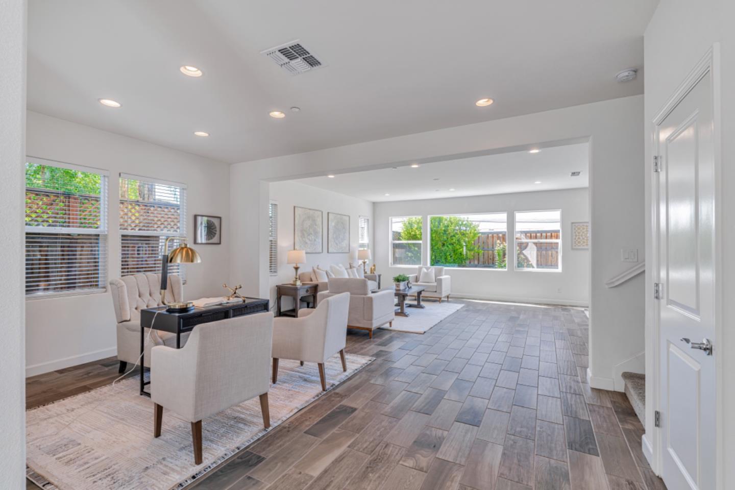 Detail Gallery Image 16 of 43 For 1798 Ponderosa Dr, Tracy,  CA 95376 - 4 Beds | 3 Baths