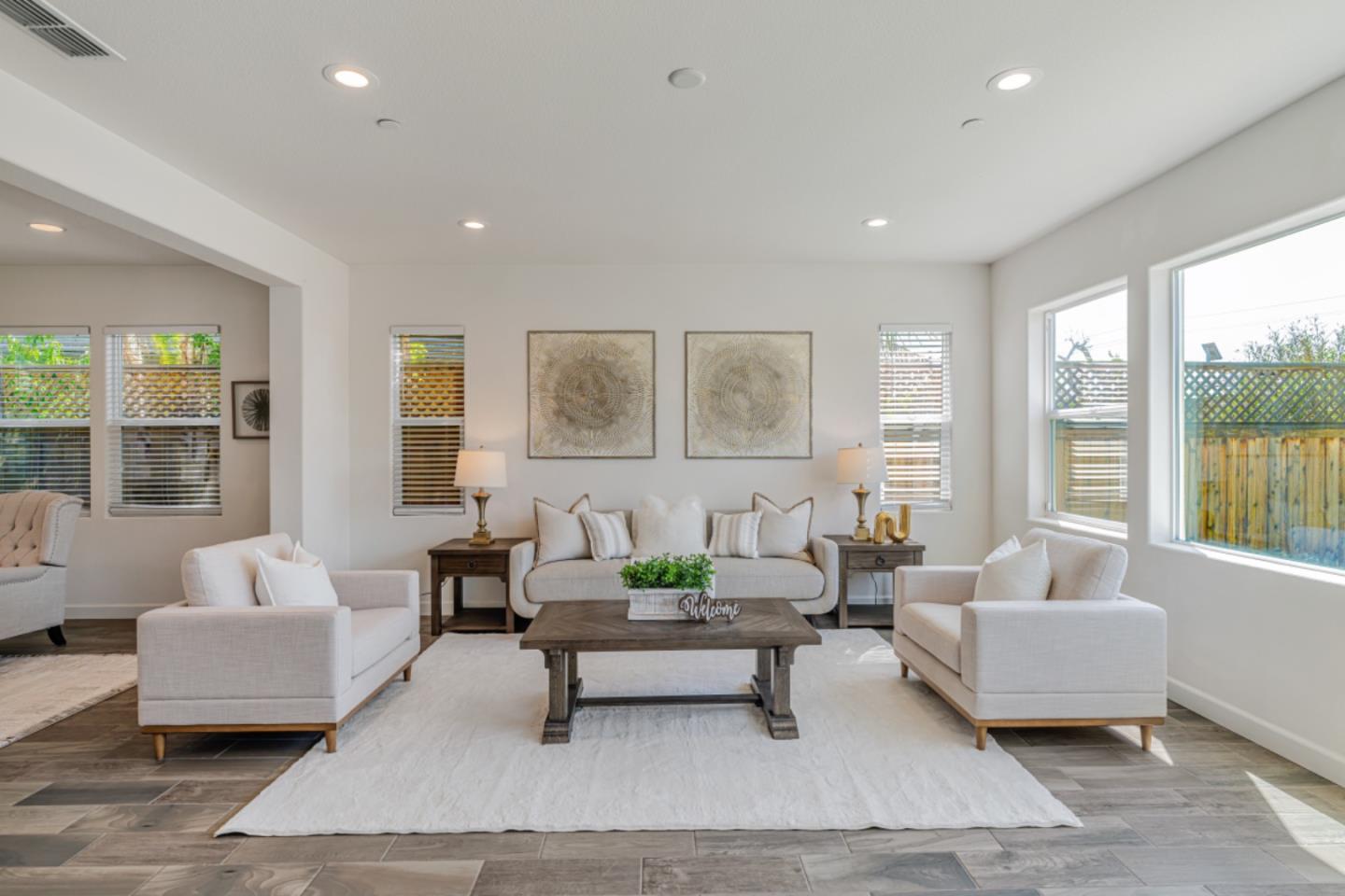 Detail Gallery Image 8 of 43 For 1798 Ponderosa Dr, Tracy,  CA 95376 - 4 Beds | 3 Baths
