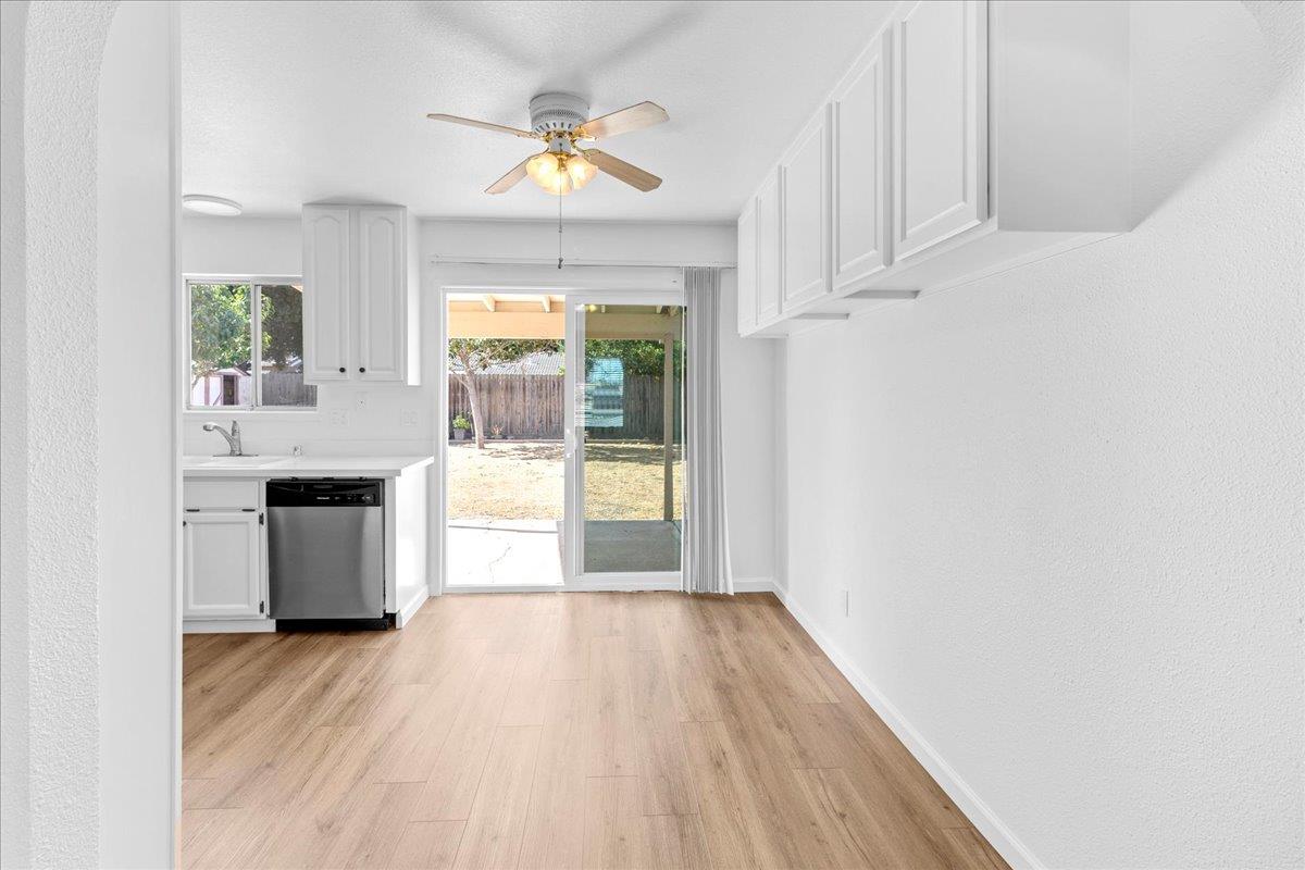 Detail Gallery Image 18 of 44 For 1201 Wilma Dr, Hollister,  CA 95023 - 3 Beds | 2 Baths