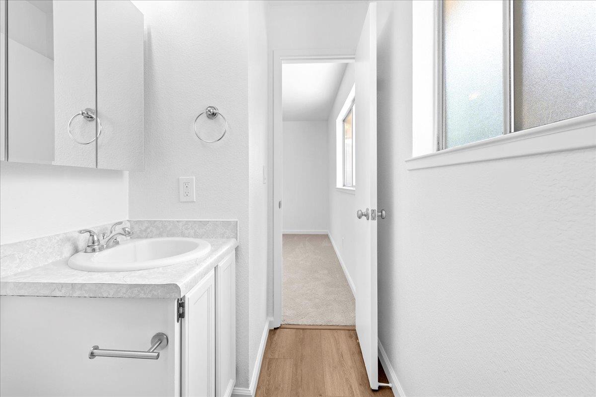 Detail Gallery Image 24 of 44 For 1201 Wilma Dr, Hollister,  CA 95023 - 3 Beds | 2 Baths