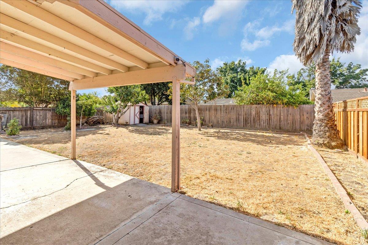 Detail Gallery Image 32 of 44 For 1201 Wilma Dr, Hollister,  CA 95023 - 3 Beds | 2 Baths