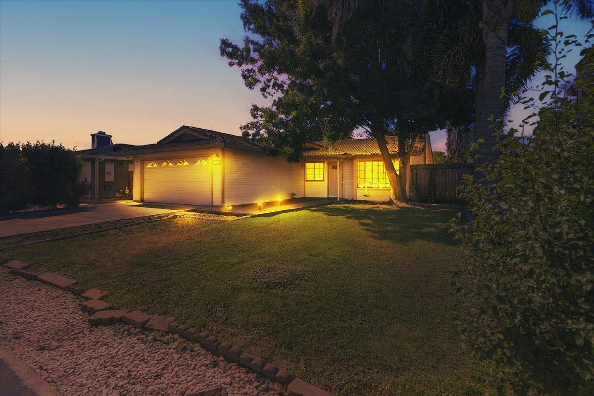 Detail Gallery Image 43 of 44 For 1201 Wilma Dr, Hollister,  CA 95023 - 3 Beds | 2 Baths