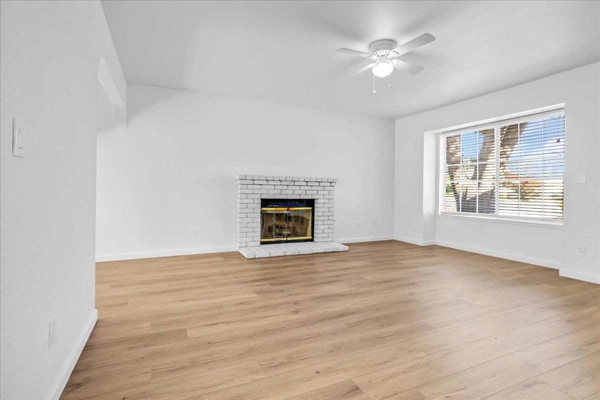 Detail Gallery Image 8 of 44 For 1201 Wilma Dr, Hollister,  CA 95023 - 3 Beds | 2 Baths
