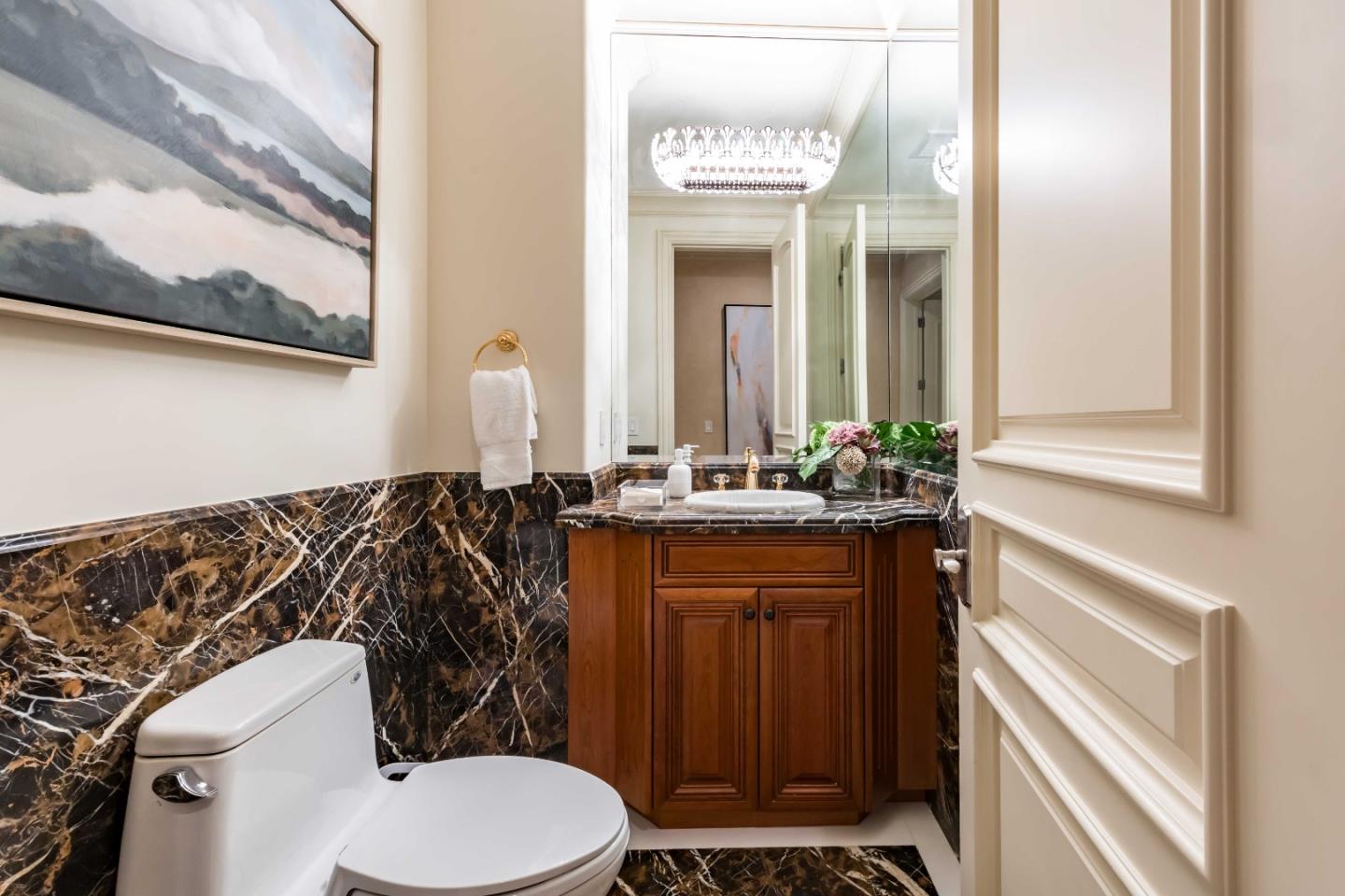 Detail Gallery Image 15 of 47 For 58 Marymont Ave, Atherton,  CA 94027 - 6 Beds | 9/2 Baths