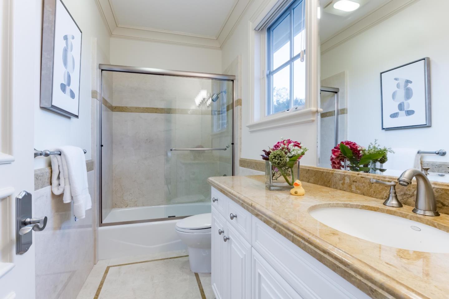 Detail Gallery Image 23 of 47 For 58 Marymont Ave, Atherton,  CA 94027 - 6 Beds | 9/2 Baths