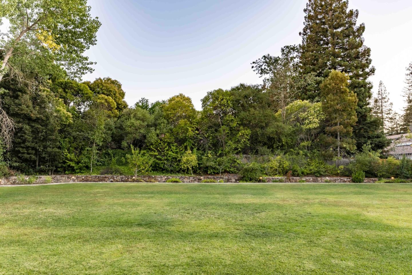 Detail Gallery Image 41 of 47 For 58 Marymont Ave, Atherton,  CA 94027 - 6 Beds | 9/2 Baths