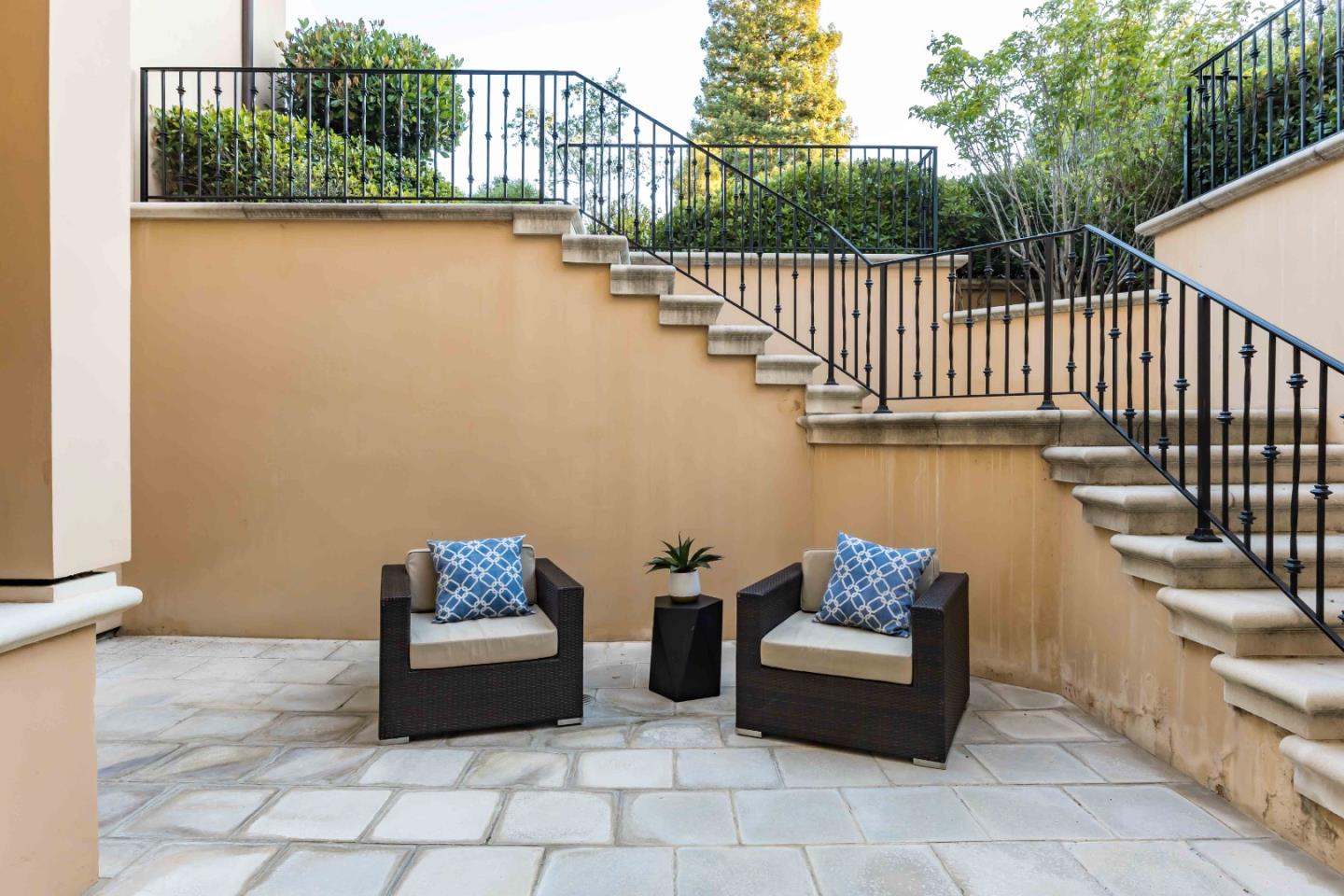 Detail Gallery Image 43 of 47 For 58 Marymont Ave, Atherton,  CA 94027 - 6 Beds | 9/2 Baths