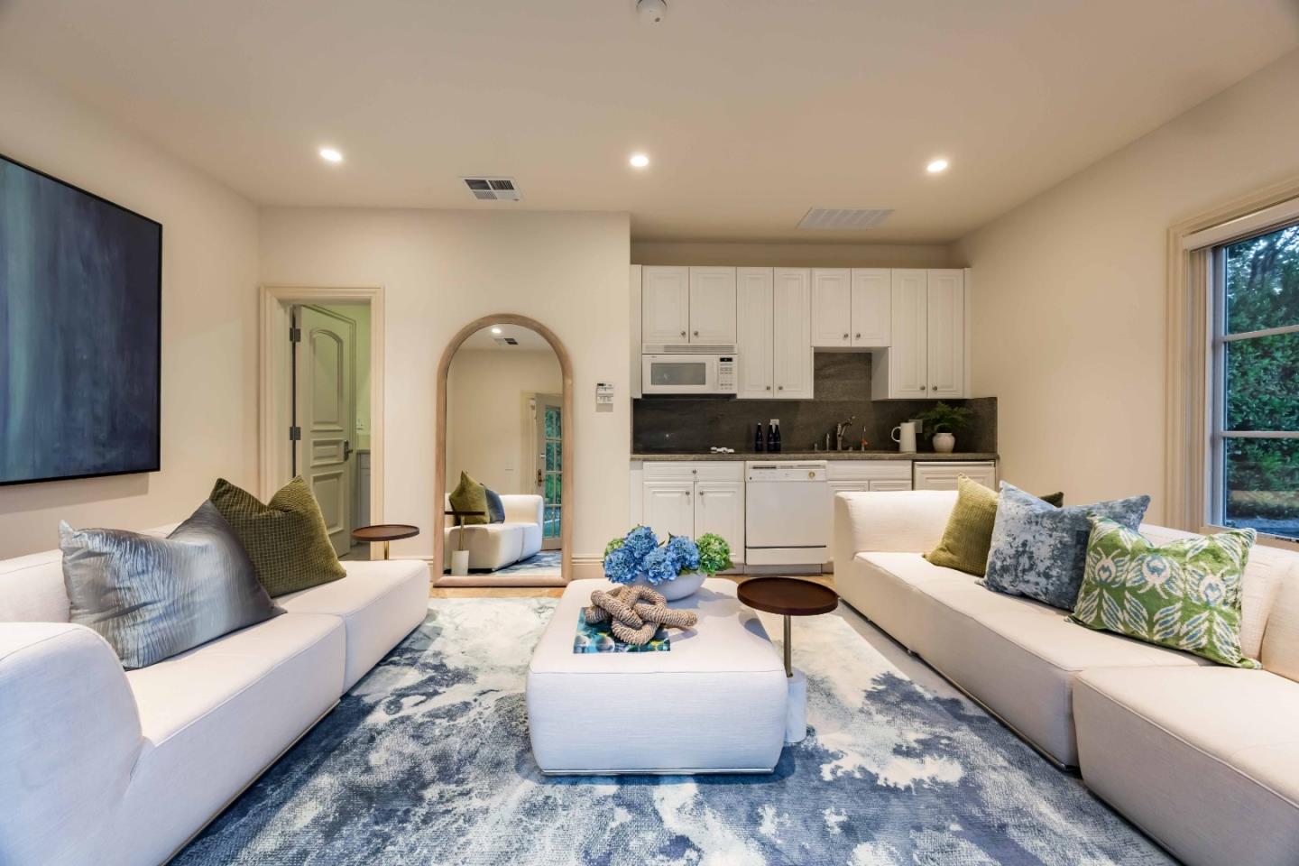 Detail Gallery Image 45 of 47 For 58 Marymont Ave, Atherton,  CA 94027 - 6 Beds | 9/2 Baths