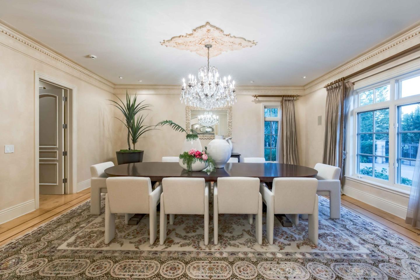 Detail Gallery Image 6 of 47 For 58 Marymont Ave, Atherton,  CA 94027 - 6 Beds | 9/2 Baths
