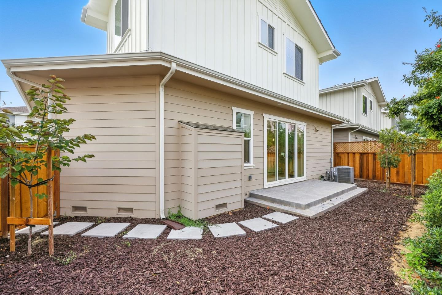 Detail Gallery Image 15 of 15 For 1329 Elam Ave, Campbell,  CA 95008 - 4 Beds | 3/1 Baths