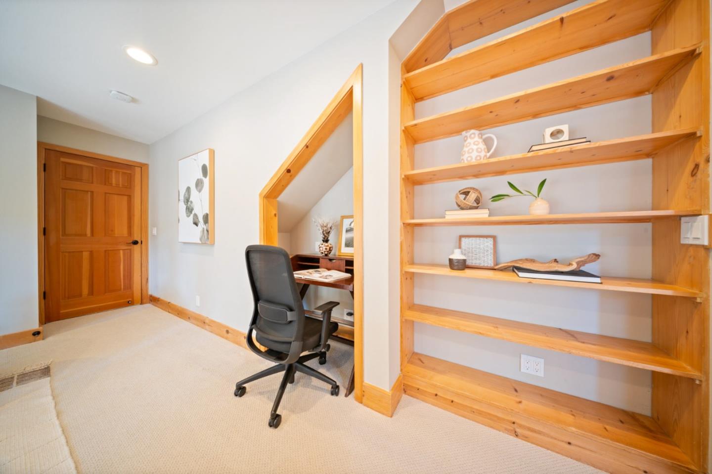 Detail Gallery Image 27 of 73 For 2920 San Juan Blvd, Belmont,  CA 94002 - 4 Beds | 3 Baths