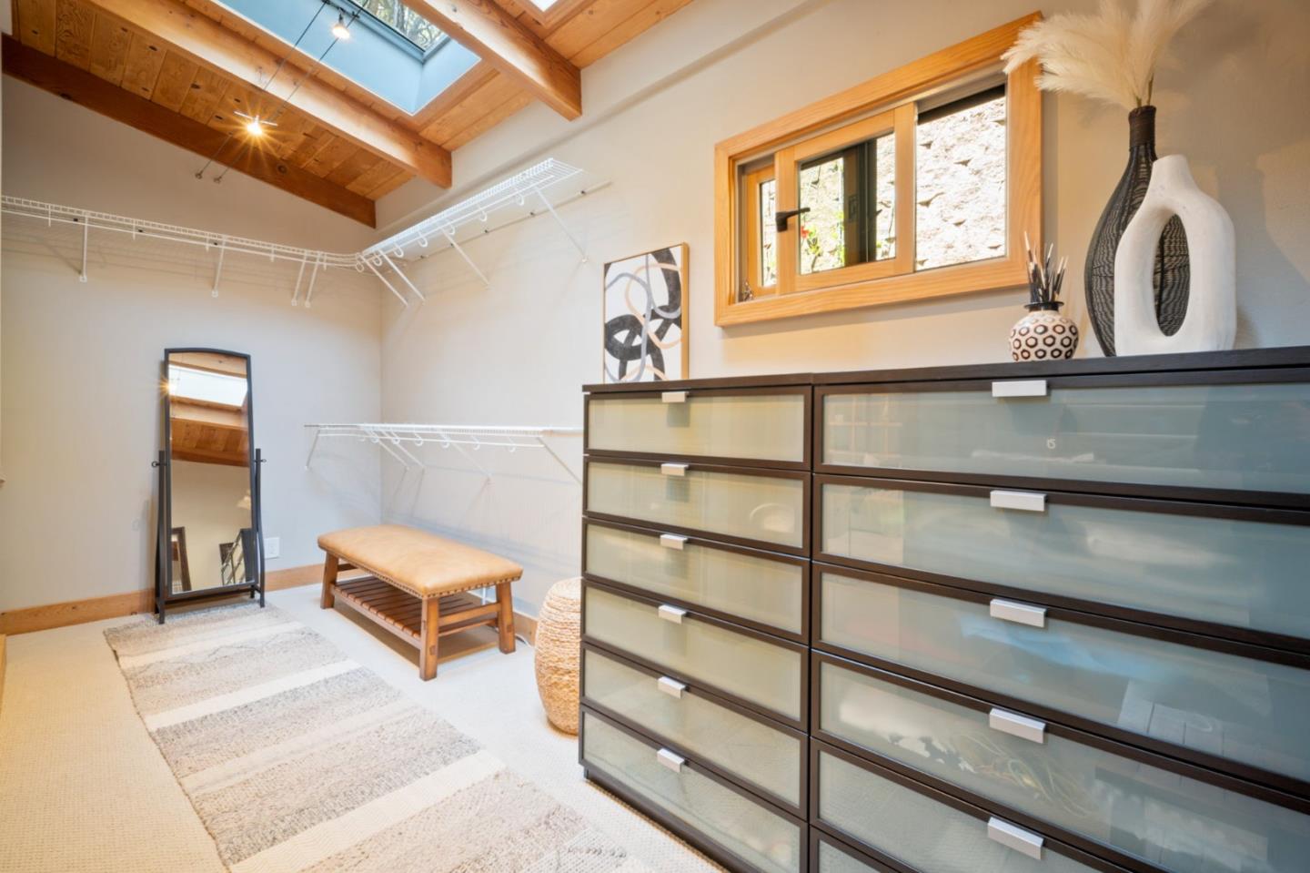 Detail Gallery Image 31 of 73 For 2920 San Juan Blvd, Belmont,  CA 94002 - 4 Beds | 3 Baths