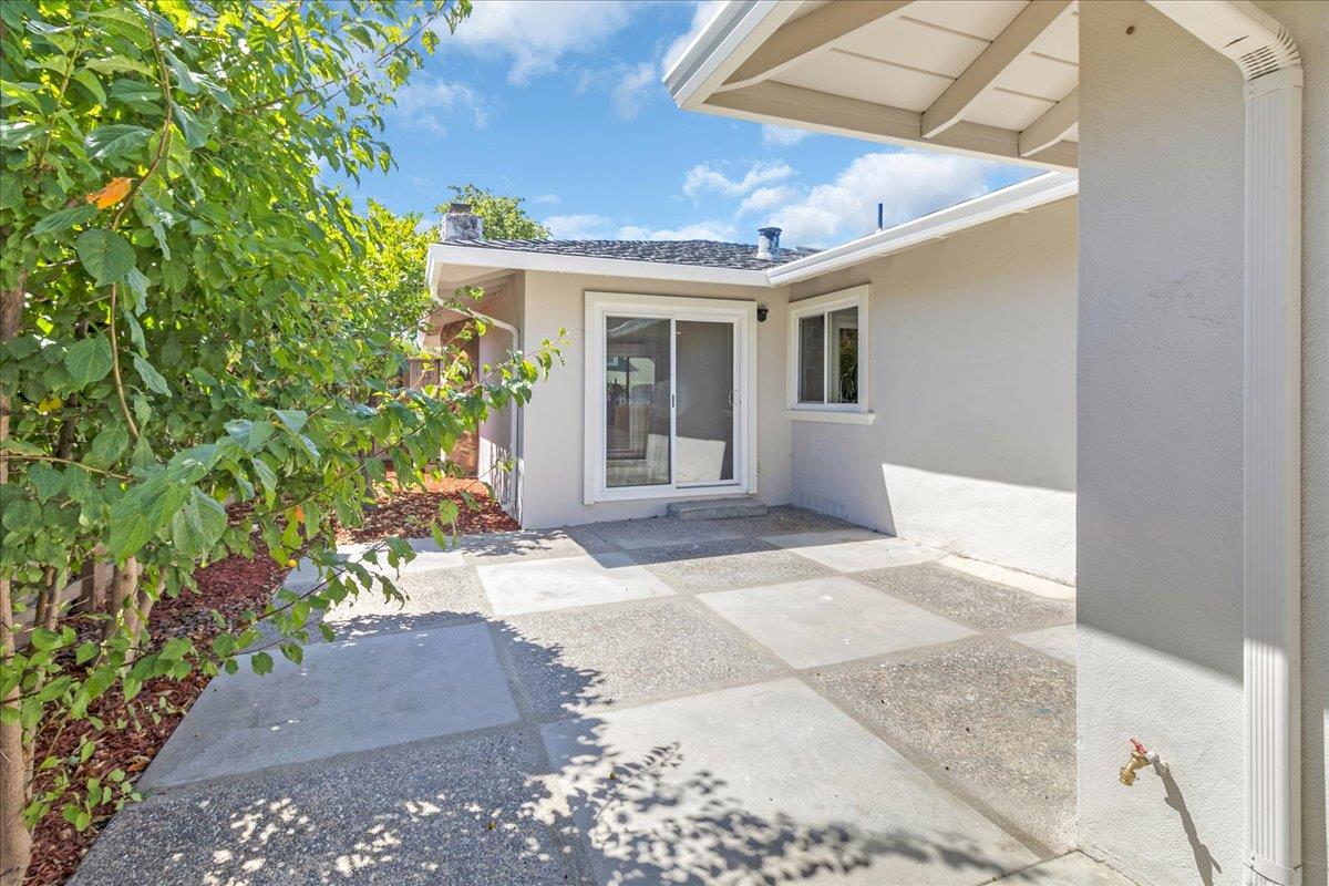 Detail Gallery Image 39 of 40 For 31 La Mirada Ct, Salinas,  CA 93901 - 4 Beds | 3 Baths