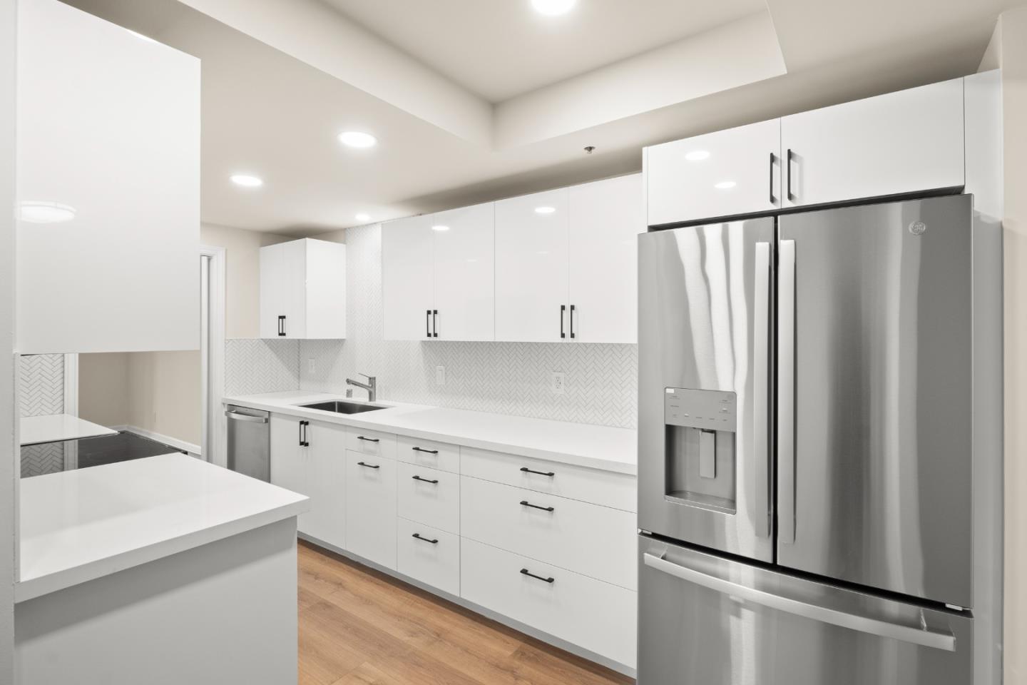 Detail Gallery Image 16 of 29 For 555 Laurel Ave #324,  San Mateo,  CA 94401 - 2 Beds | 2 Baths