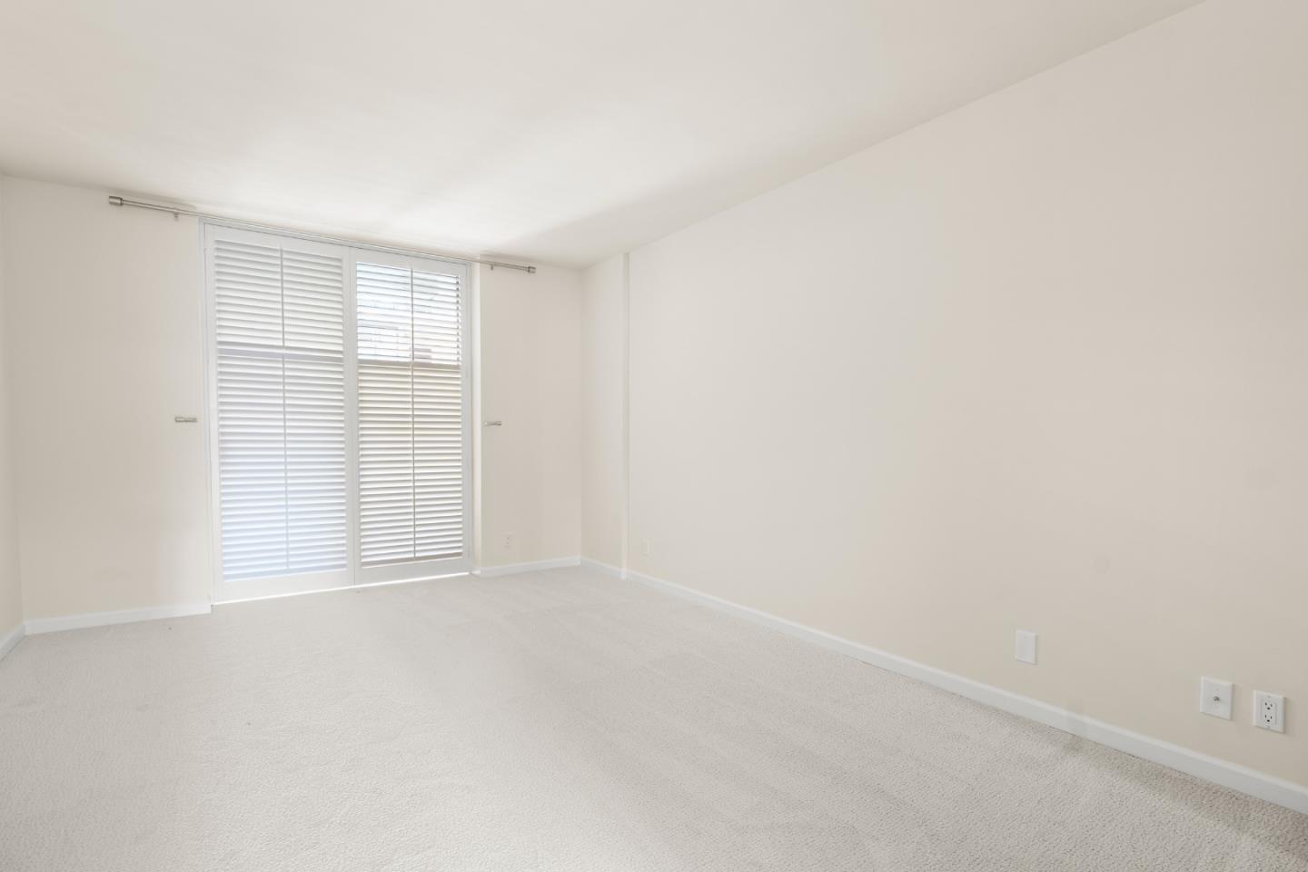 Detail Gallery Image 19 of 29 For 555 Laurel Ave #324,  San Mateo,  CA 94401 - 2 Beds | 2 Baths