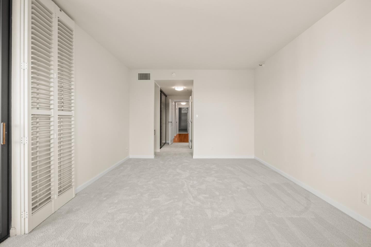 Detail Gallery Image 22 of 29 For 555 Laurel Ave #324,  San Mateo,  CA 94401 - 2 Beds | 2 Baths