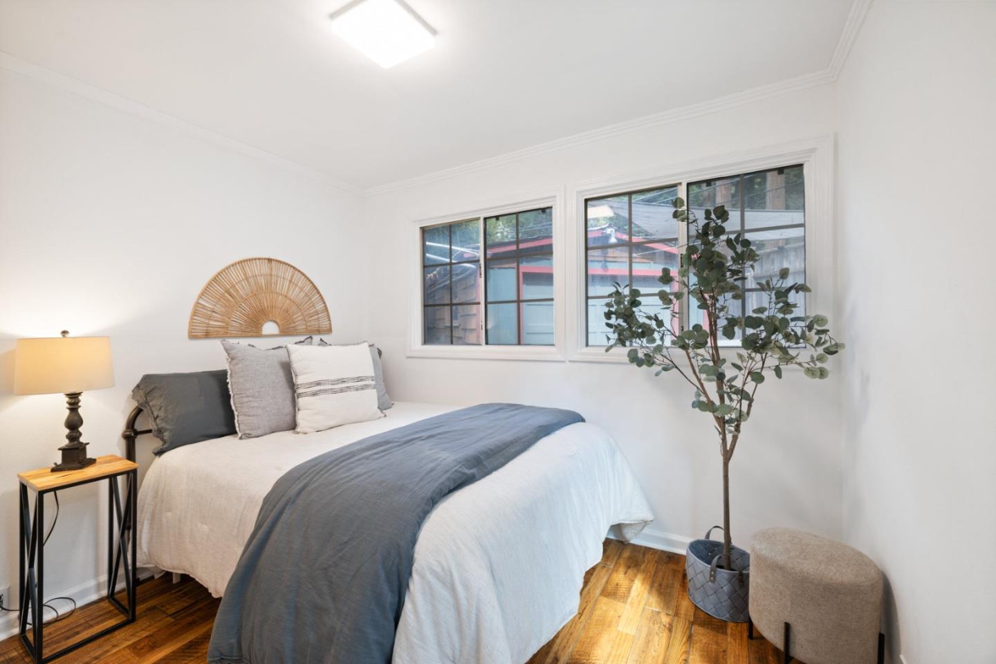 Detail Gallery Image 12 of 45 For 15765 Kings Creek Rd, Boulder Creek,  CA 95006 - 2 Beds | 1 Baths