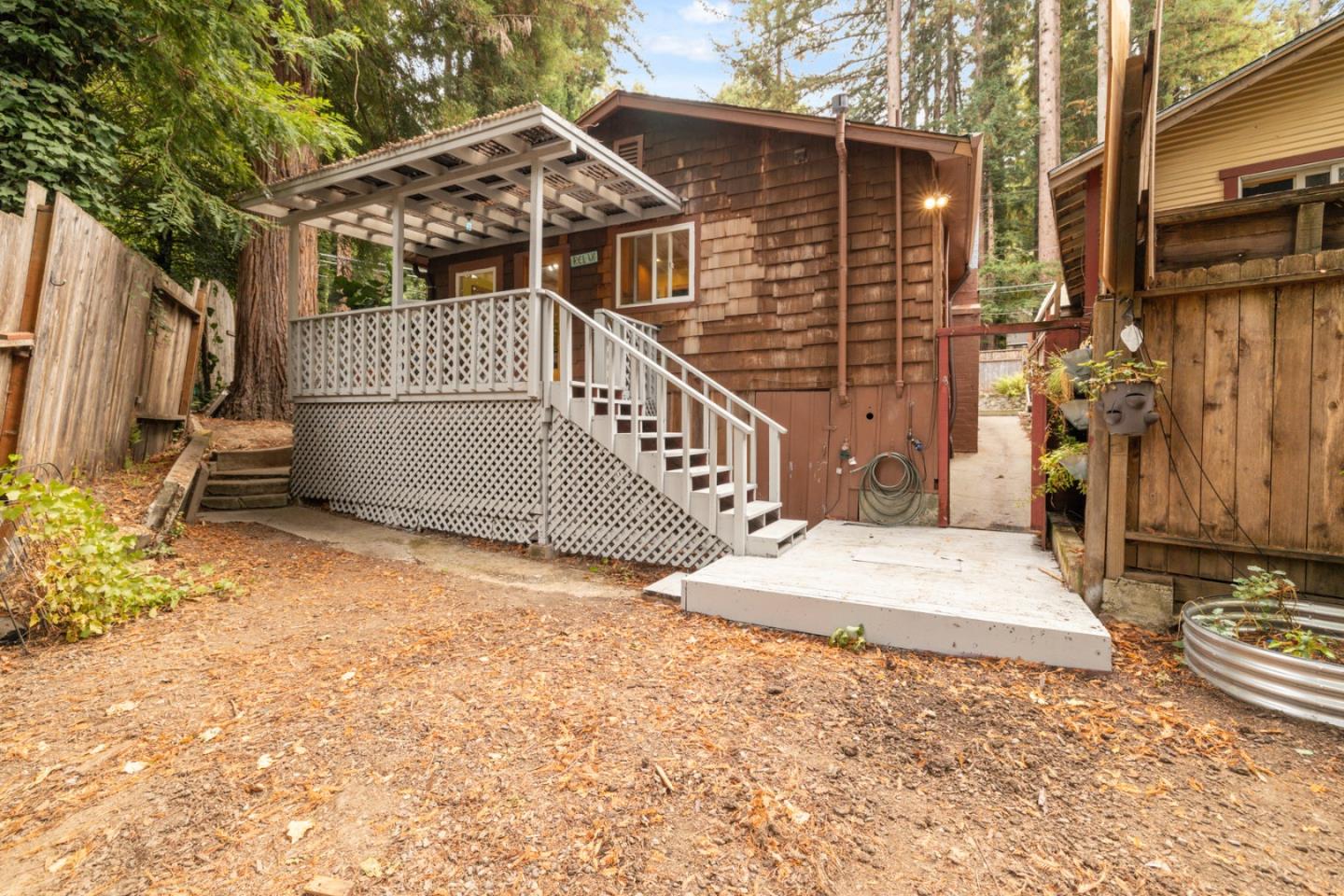 Detail Gallery Image 19 of 45 For 15765 Kings Creek Rd, Boulder Creek,  CA 95006 - 2 Beds | 1 Baths