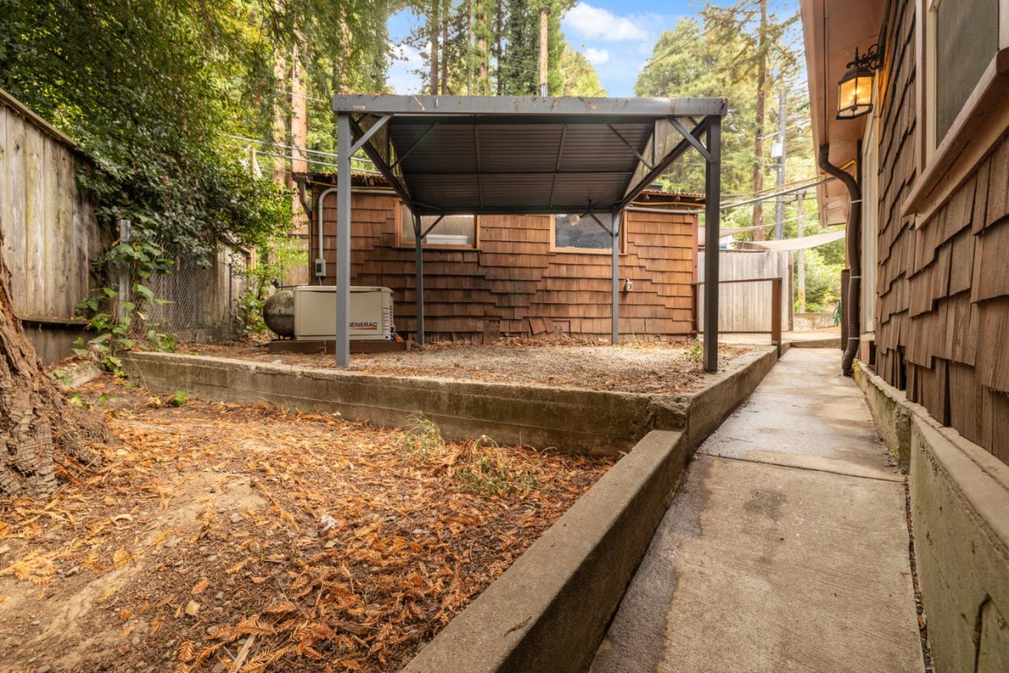 Detail Gallery Image 28 of 45 For 15765 Kings Creek Rd, Boulder Creek,  CA 95006 - 2 Beds | 1 Baths