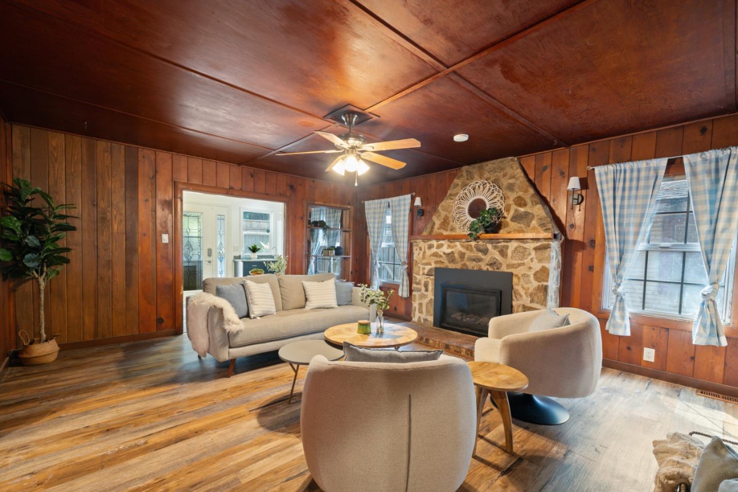 Detail Gallery Image 5 of 45 For 15765 Kings Creek Rd, Boulder Creek,  CA 95006 - 2 Beds | 1 Baths