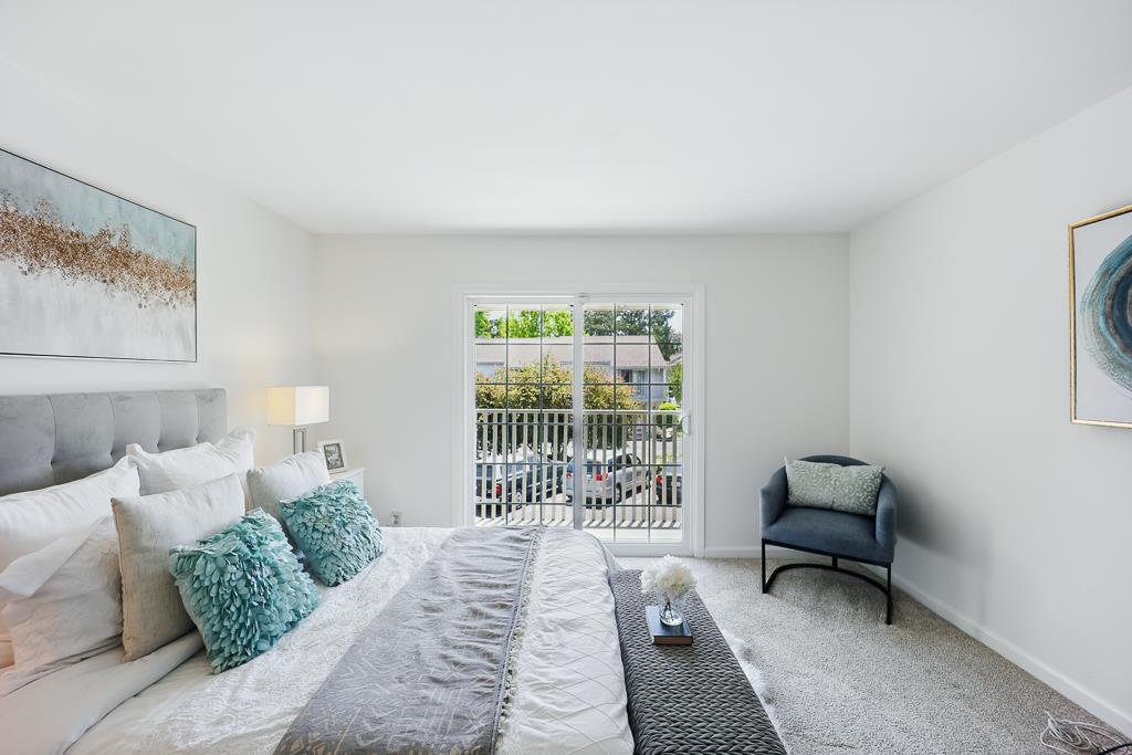 Detail Gallery Image 17 of 41 For 20245 Northglen Sq, Cupertino,  CA 95014 - 2 Beds | 2 Baths