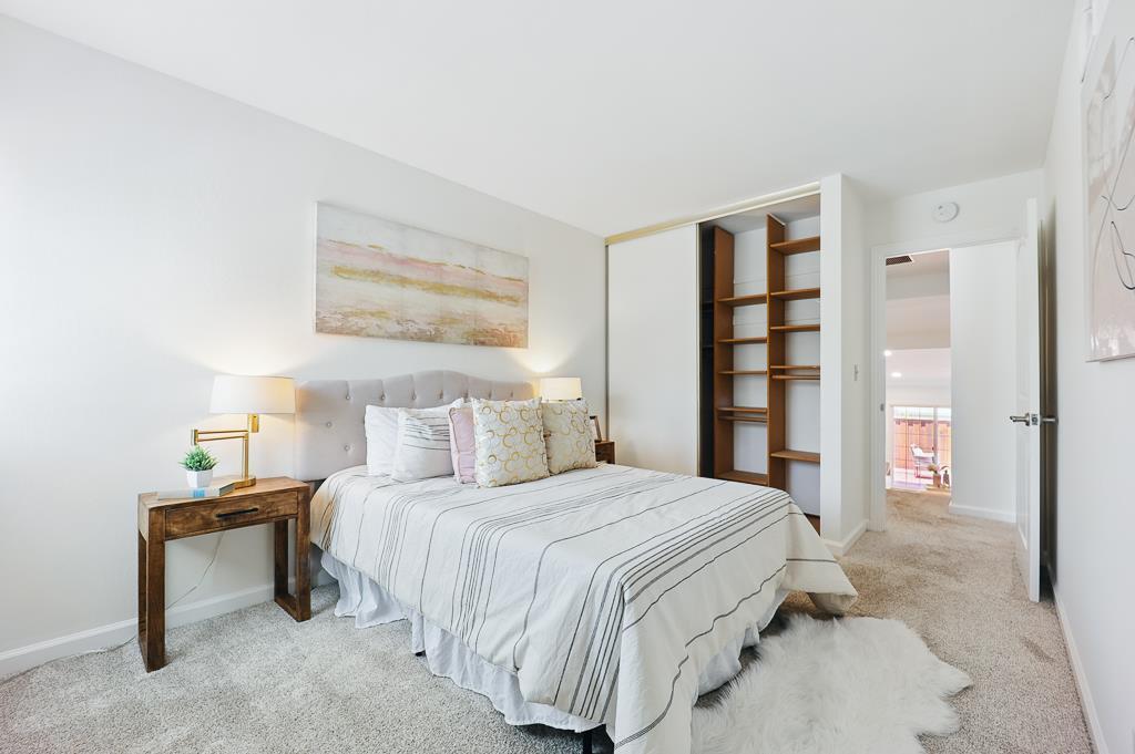 Detail Gallery Image 22 of 41 For 20245 Northglen Sq, Cupertino,  CA 95014 - 2 Beds | 2 Baths