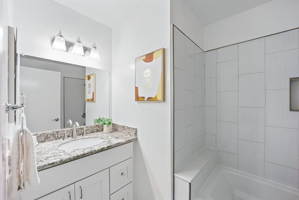 Detail Gallery Image 24 of 41 For 20245 Northglen Sq, Cupertino,  CA 95014 - 2 Beds | 2 Baths