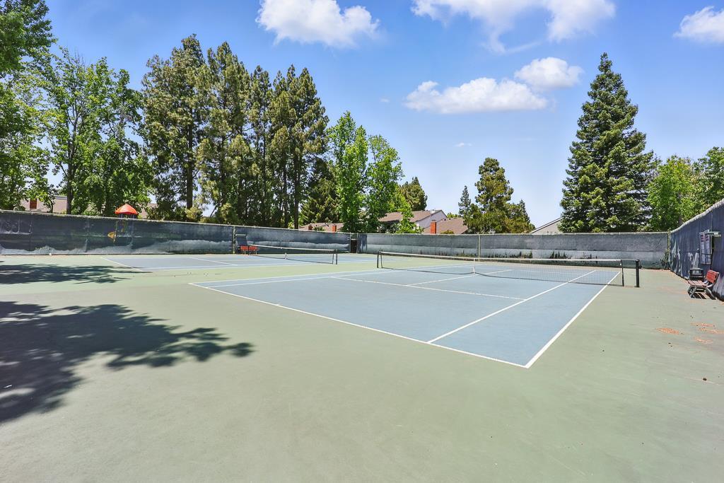 Detail Gallery Image 41 of 41 For 20245 Northglen Sq, Cupertino,  CA 95014 - 2 Beds | 2 Baths