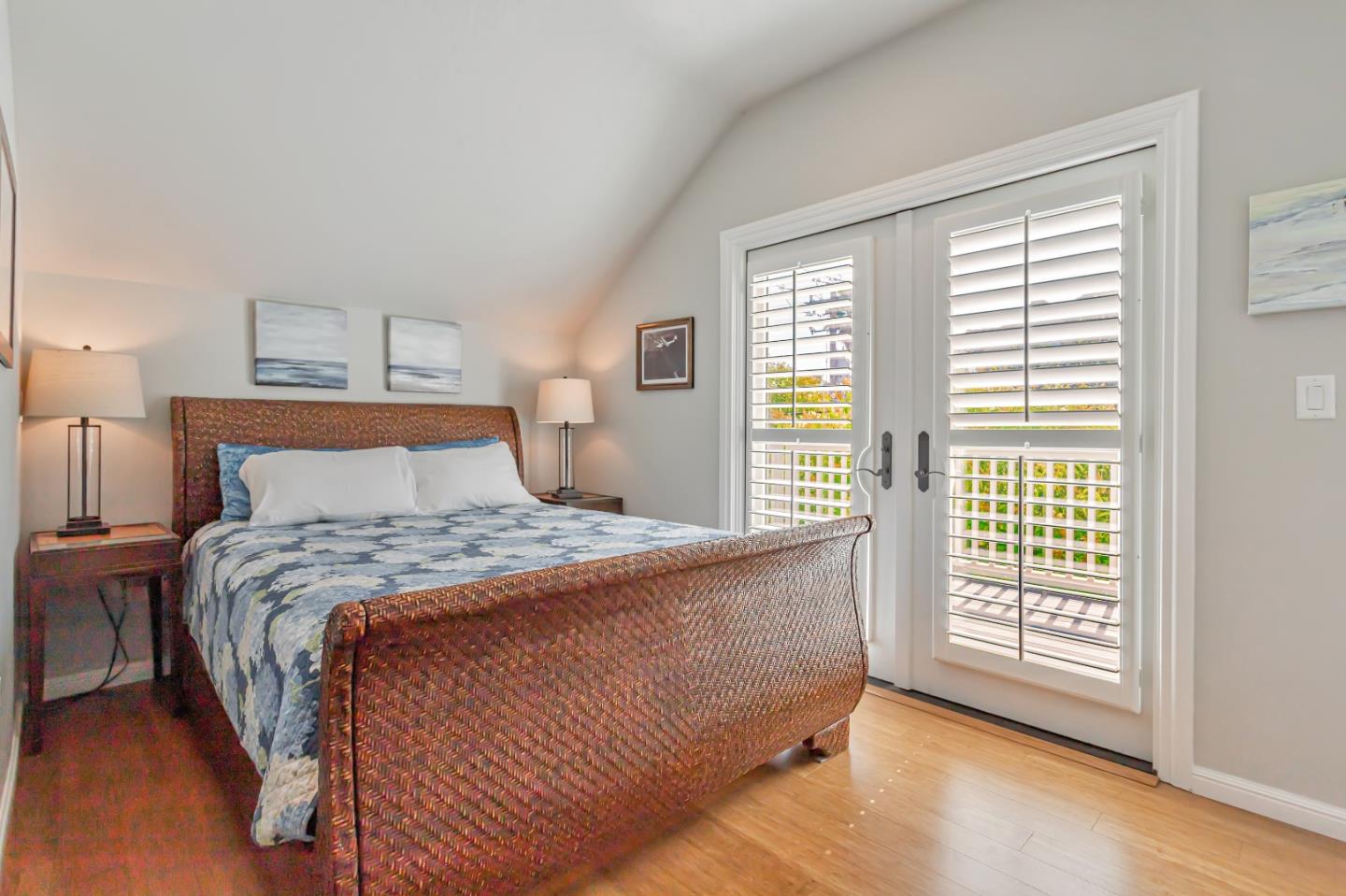 Detail Gallery Image 21 of 32 For 512 2nd St, Santa Cruz,  CA 95060 - 6 Beds | 4/1 Baths