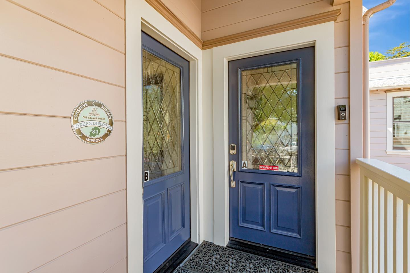 Detail Gallery Image 7 of 32 For 512 2nd St, Santa Cruz,  CA 95060 - 6 Beds | 4/1 Baths