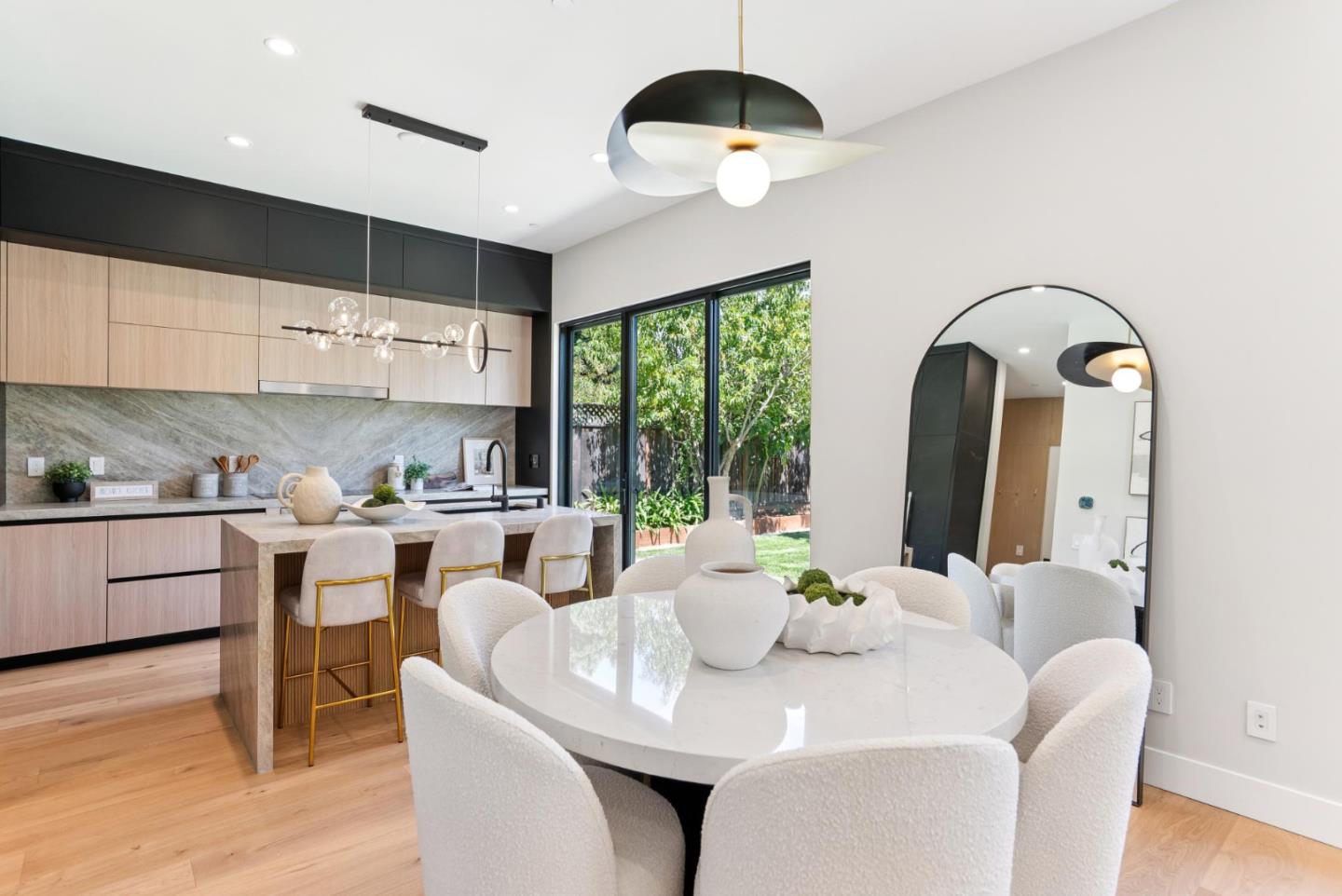 Detail Gallery Image 10 of 65 For 1599 Bonita Ave, Mountain View,  CA 94040 - 4 Beds | 3/1 Baths