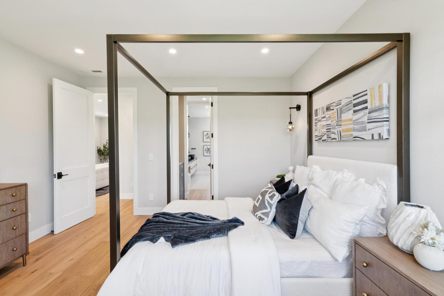 Detail Gallery Image 36 of 65 For 1599 Bonita Ave, Mountain View,  CA 94040 - 4 Beds | 3/1 Baths