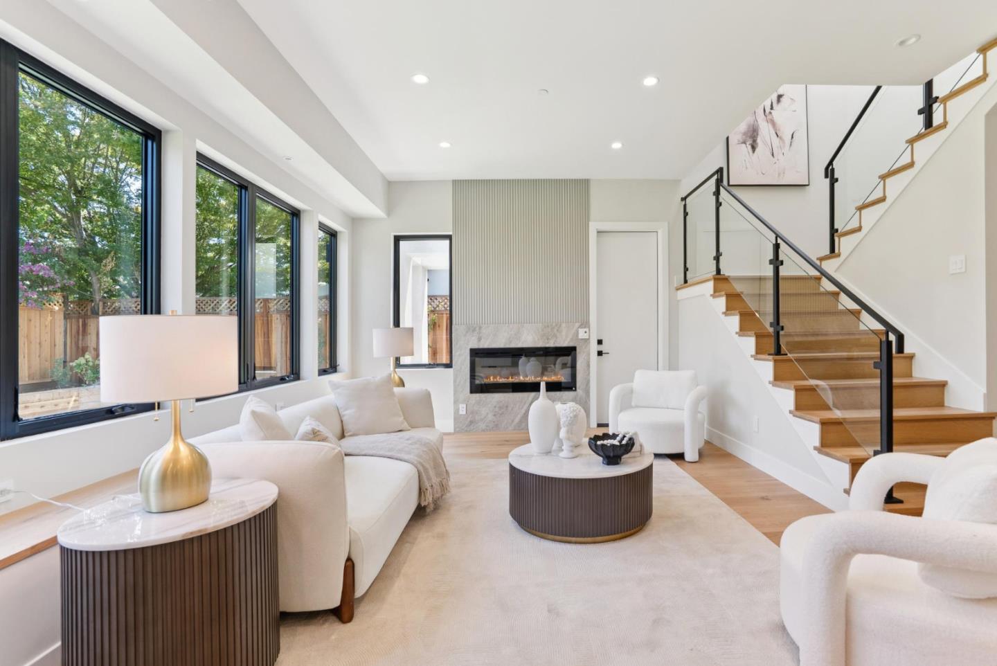 Detail Gallery Image 5 of 65 For 1599 Bonita Ave, Mountain View,  CA 94040 - 4 Beds | 3/1 Baths