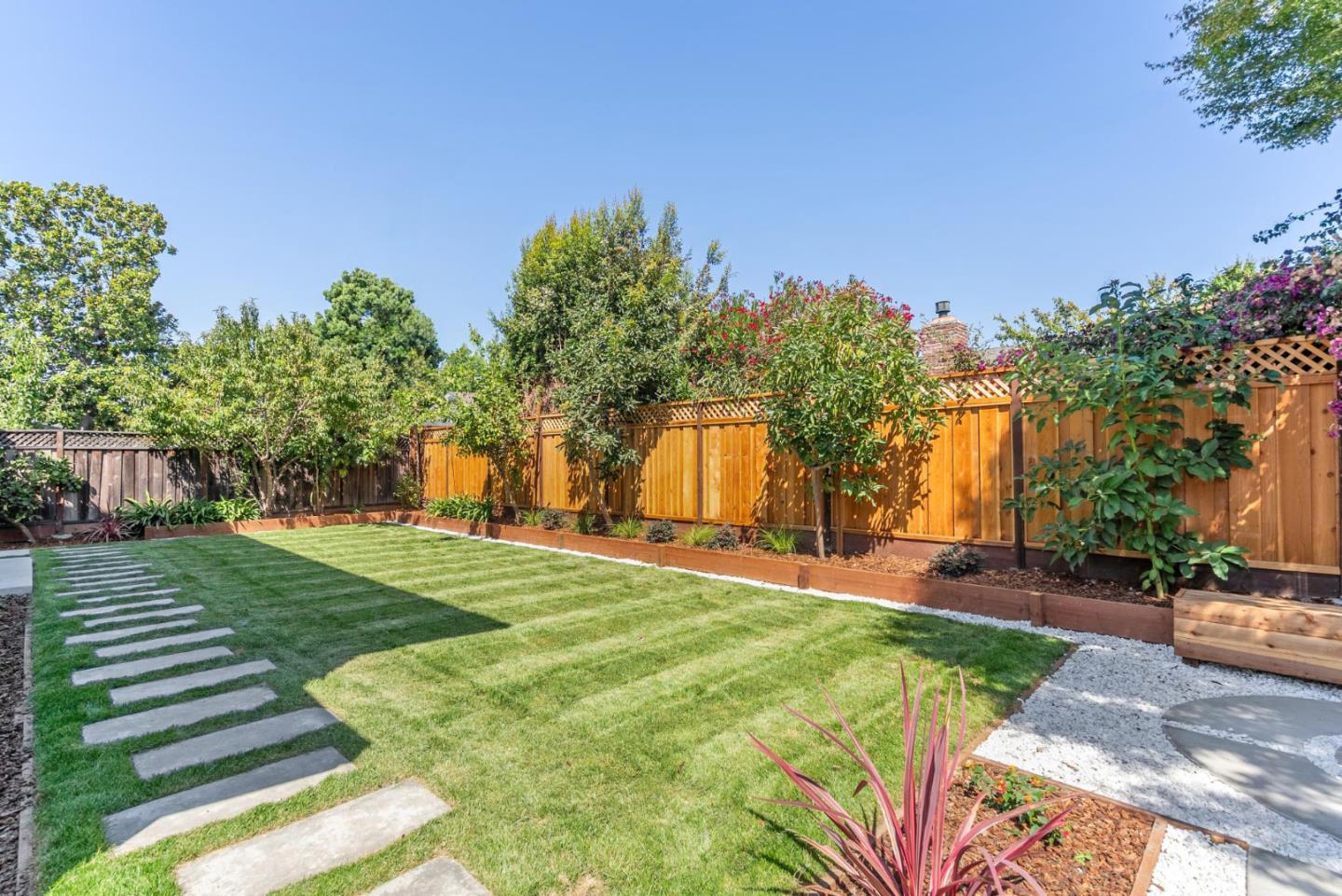 Detail Gallery Image 59 of 65 For 1599 Bonita Ave, Mountain View,  CA 94040 - 4 Beds | 3/1 Baths