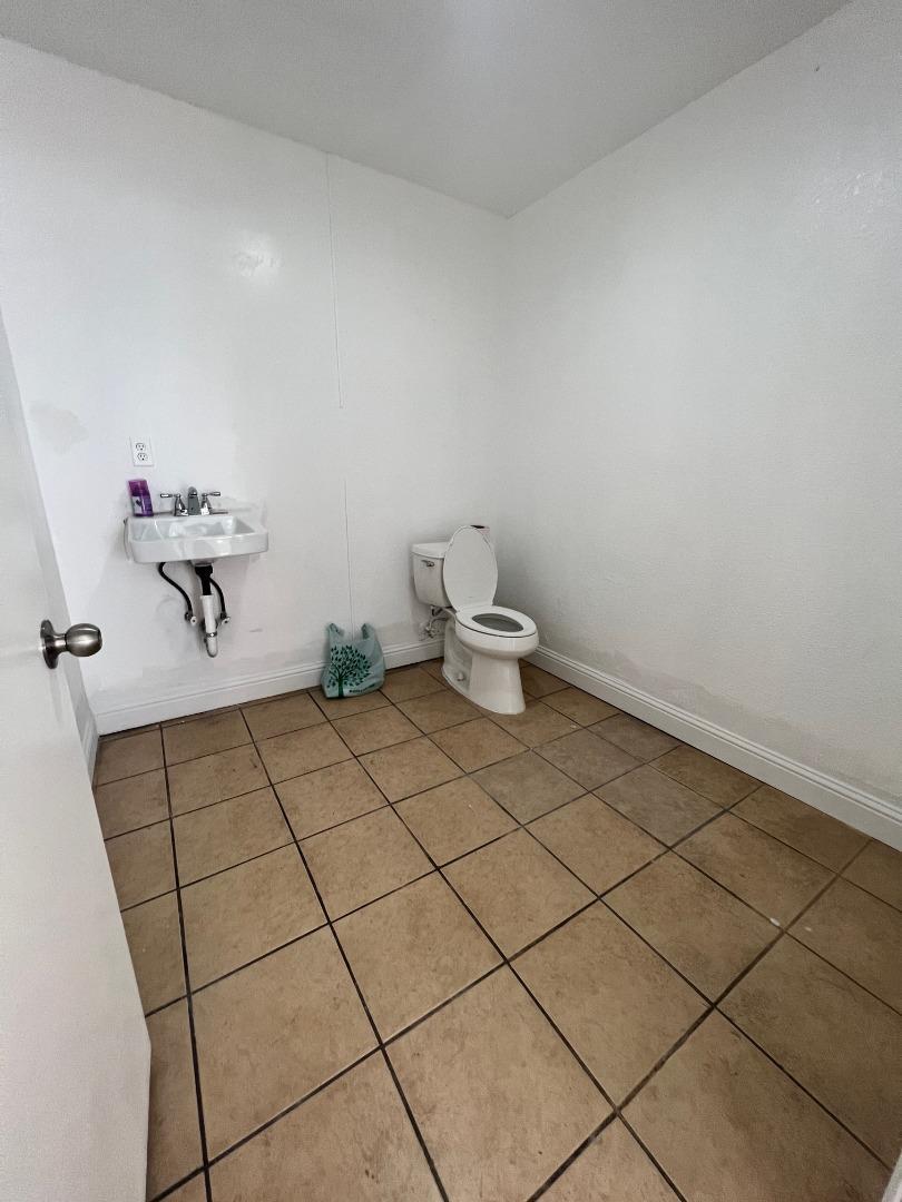 Detail Gallery Image 23 of 26 For 497 a St, Hayward,  CA 94541 - – Beds | – Baths