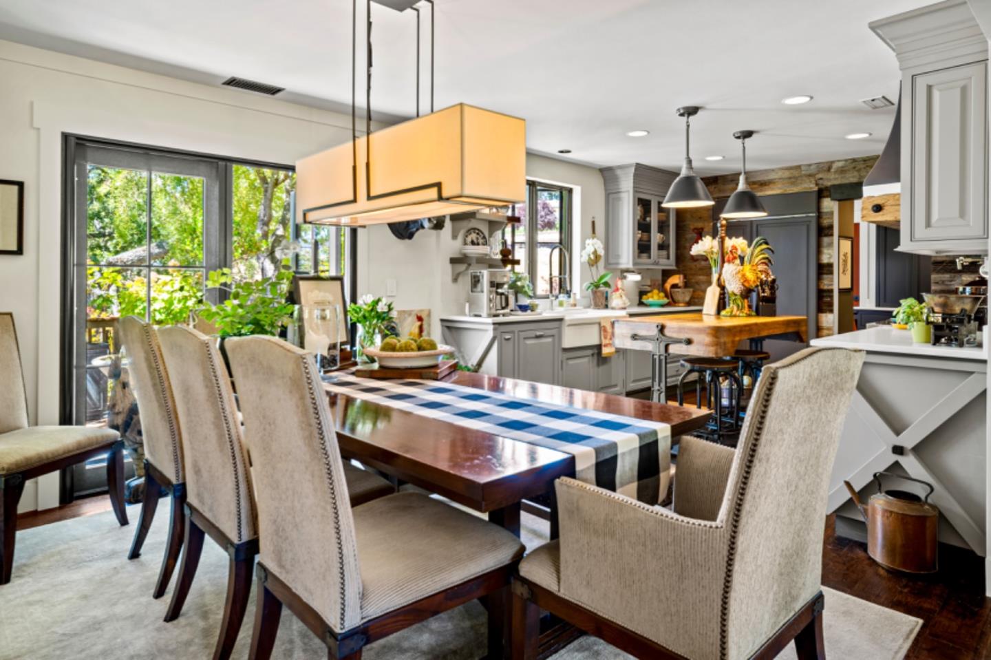 Detail Gallery Image 12 of 39 For 52 Asoleado Dr, Carmel Valley,  CA 93924 - 3 Beds | 2/1 Baths