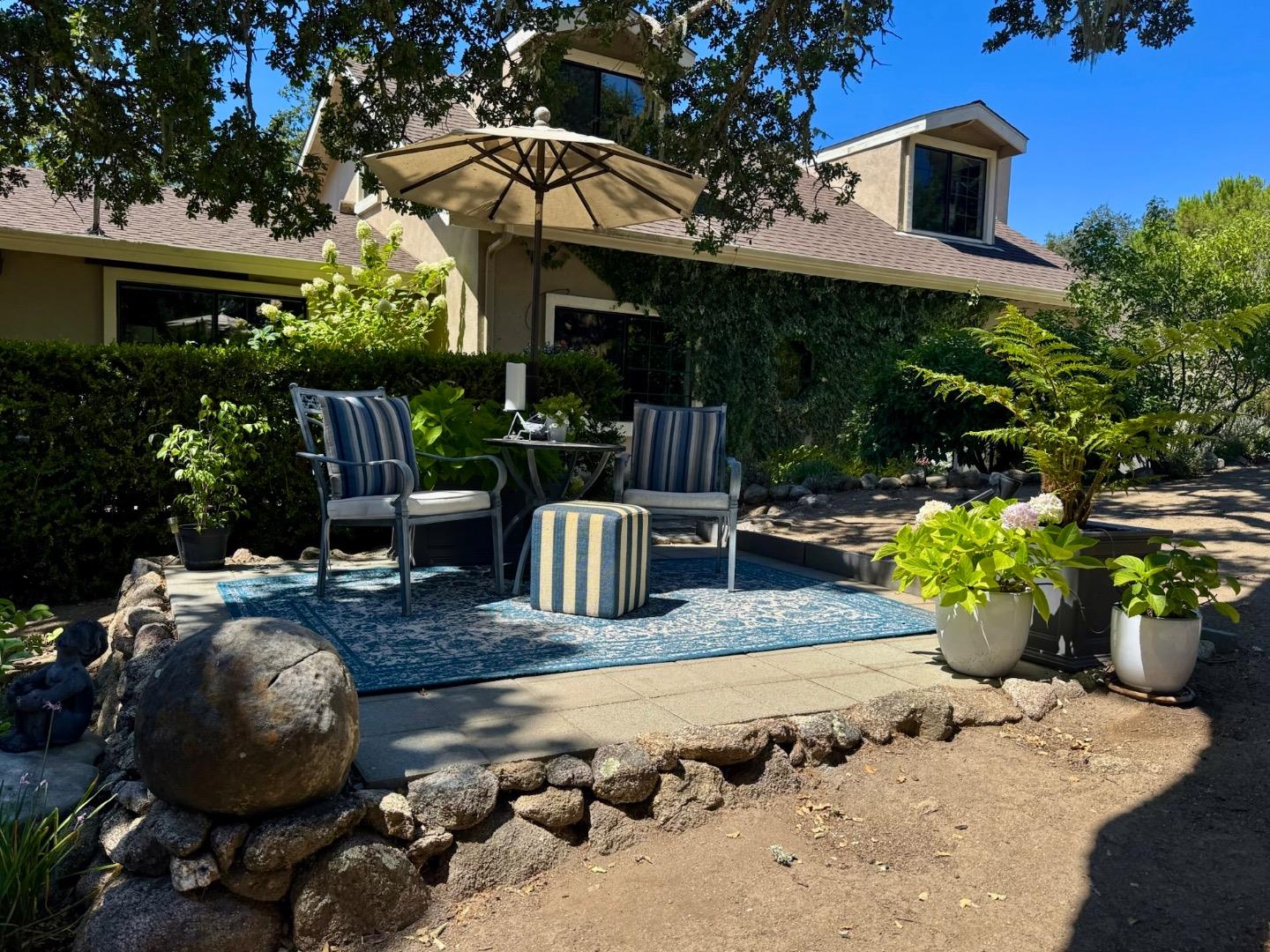 Detail Gallery Image 2 of 39 For 52 Asoleado Dr, Carmel Valley,  CA 93924 - 3 Beds | 2/1 Baths