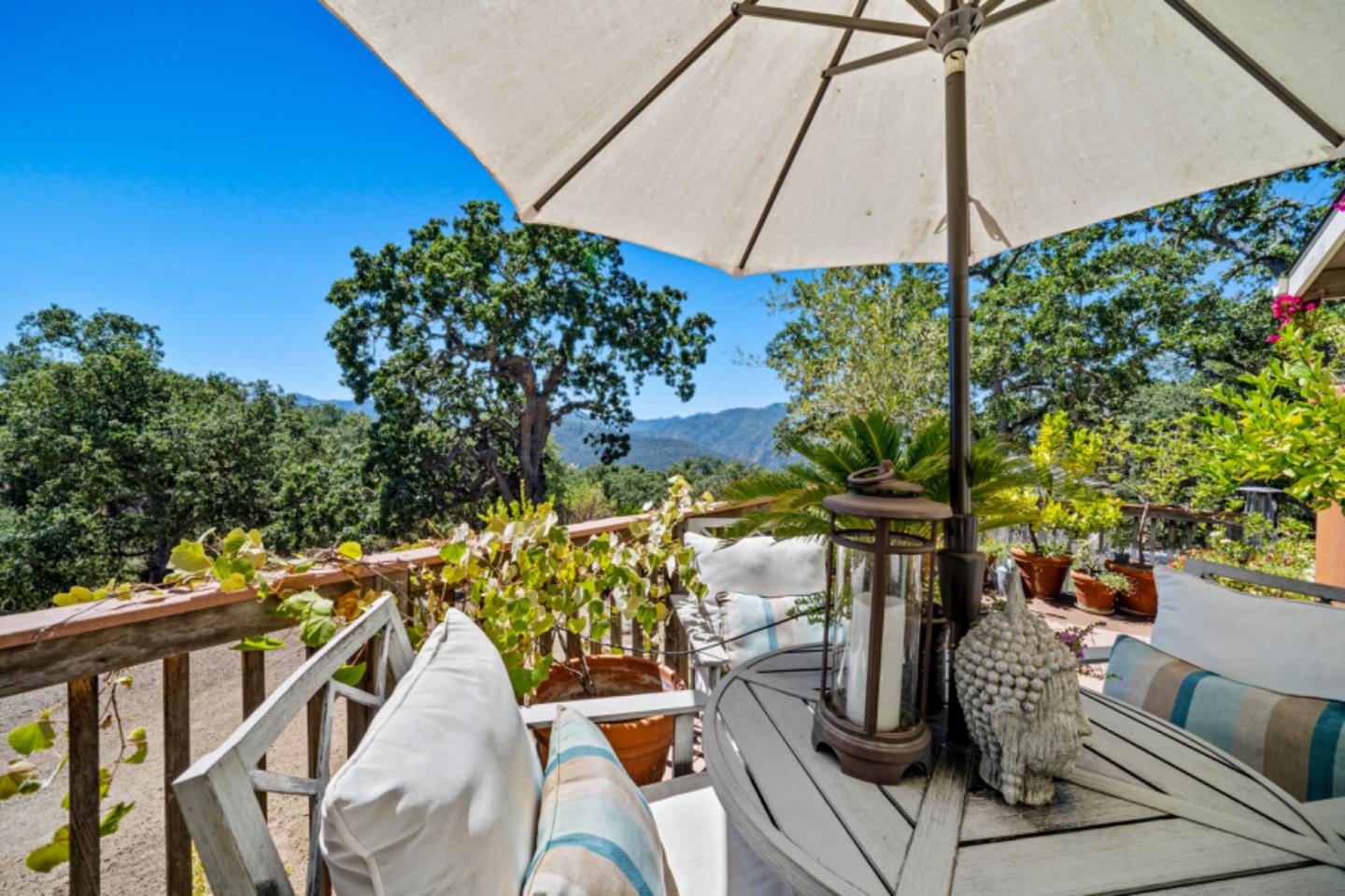 Detail Gallery Image 25 of 39 For 52 Asoleado Dr, Carmel Valley,  CA 93924 - 3 Beds | 2/1 Baths