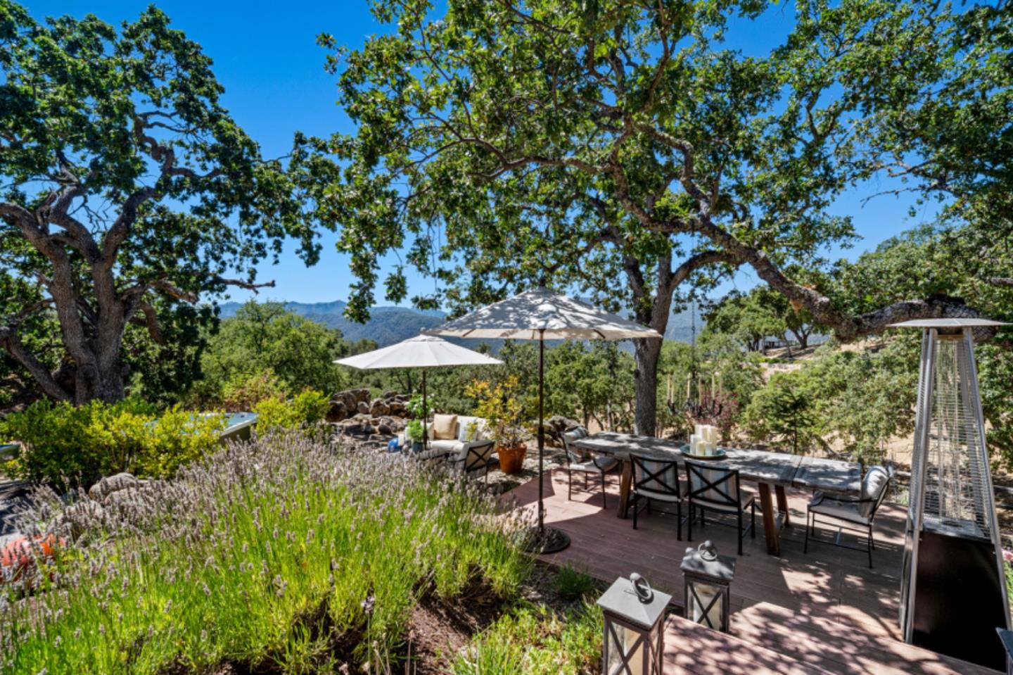 Detail Gallery Image 5 of 39 For 52 Asoleado Dr, Carmel Valley,  CA 93924 - 3 Beds | 2/1 Baths