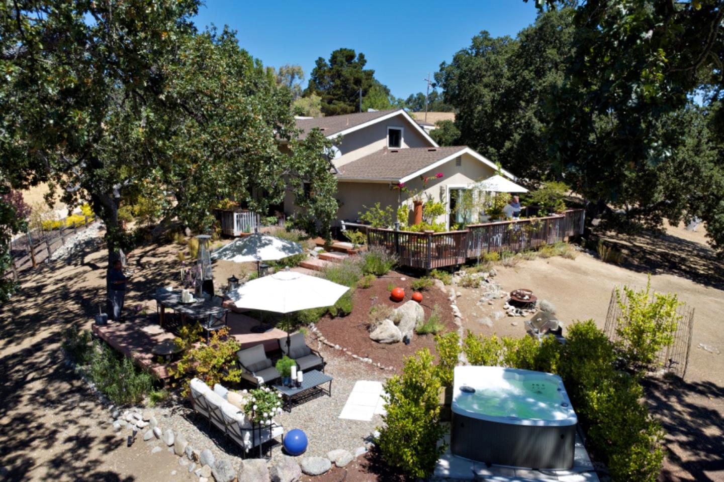Detail Gallery Image 6 of 39 For 52 Asoleado Dr, Carmel Valley,  CA 93924 - 3 Beds | 2/1 Baths