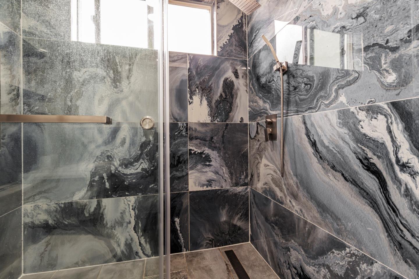 Detail Gallery Image 32 of 70 For 20 Palisades Dr, Daly City,  CA 94015 - 3 Beds | 2 Baths