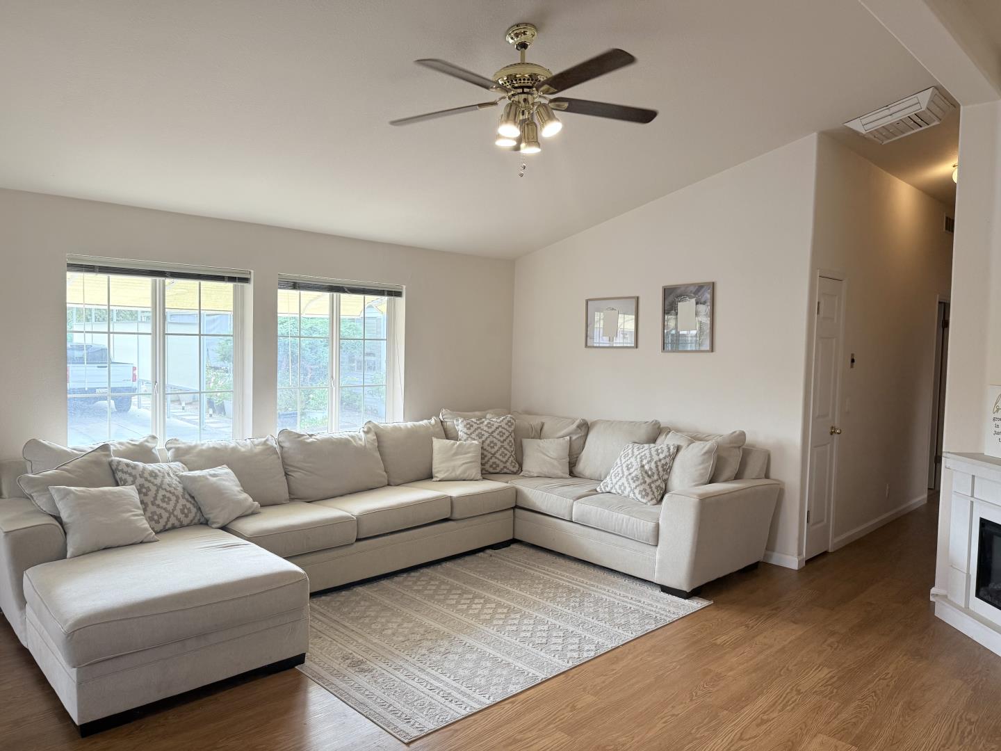 Detail Gallery Image 17 of 30 For 5770 Winfield #122,  San Jose,  CA 95123 - 3 Beds | 2 Baths