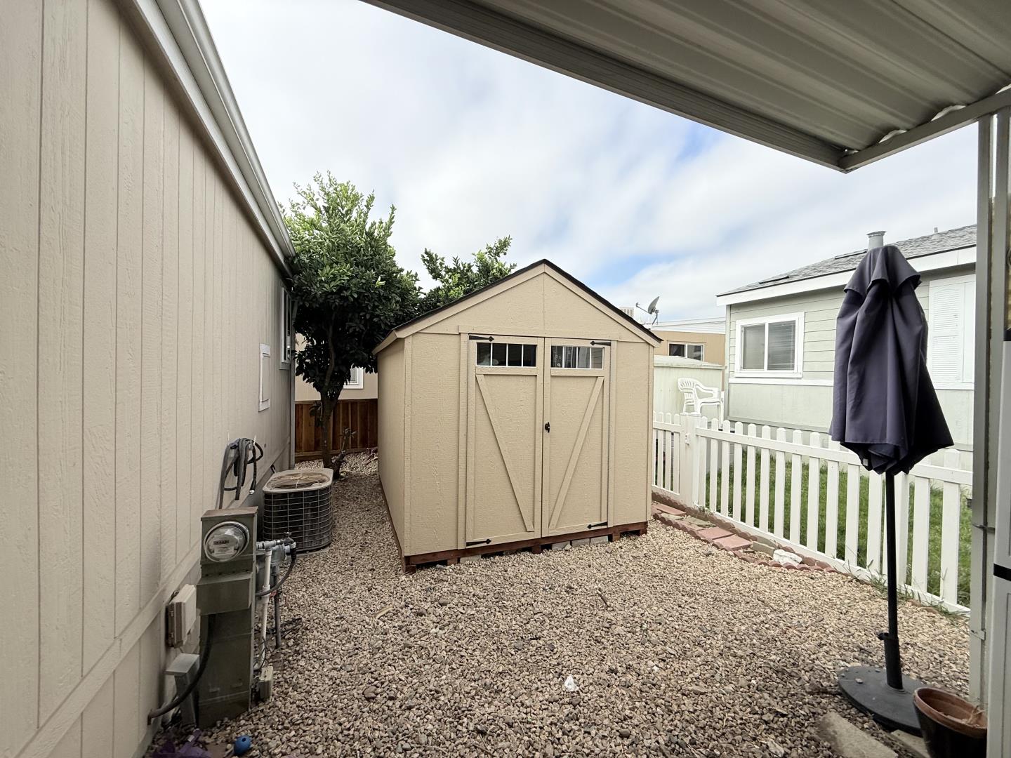Detail Gallery Image 7 of 30 For 5770 Winfield #122,  San Jose,  CA 95123 - 3 Beds | 2 Baths