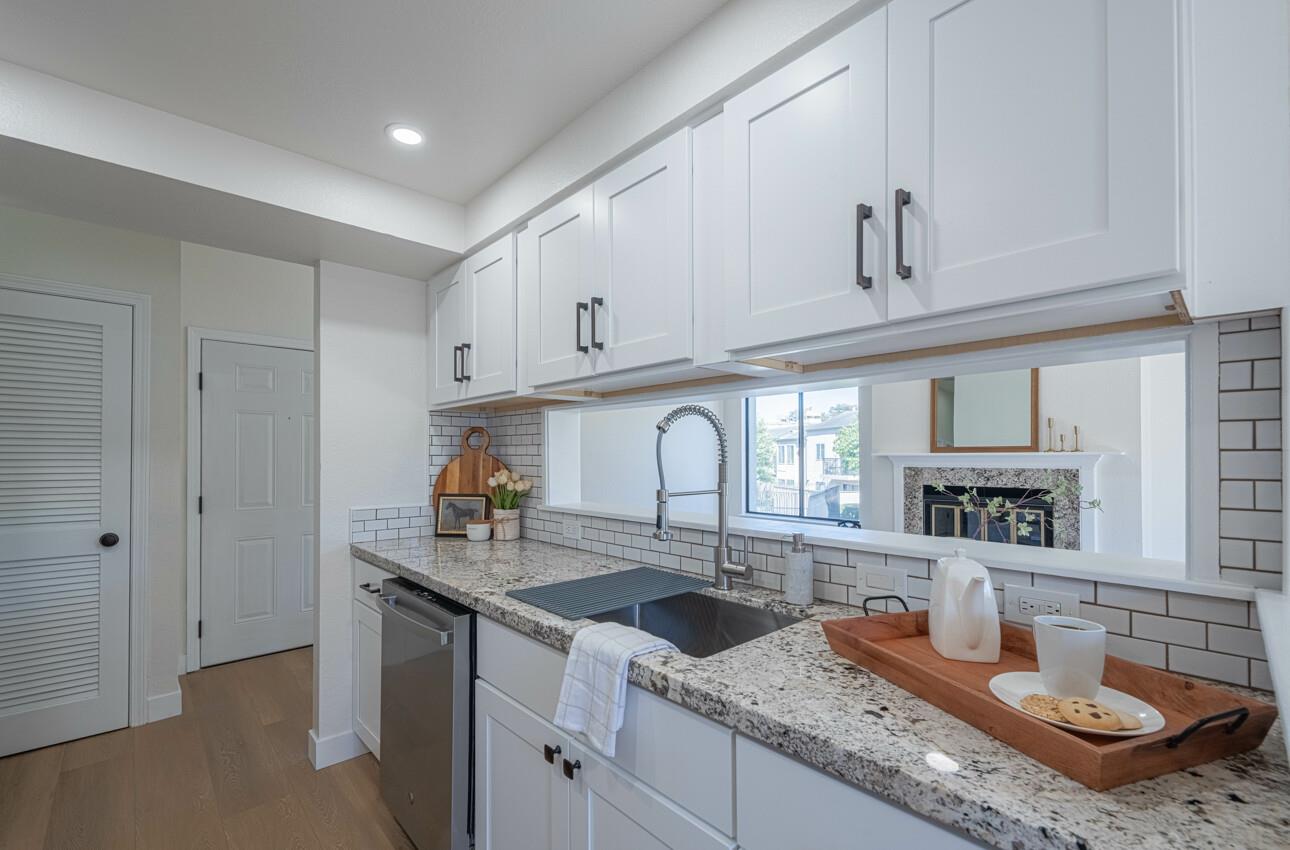 Detail Gallery Image 13 of 29 For 2444 N Main St #G,  Salinas,  CA 93906 - 1 Beds | 1 Baths