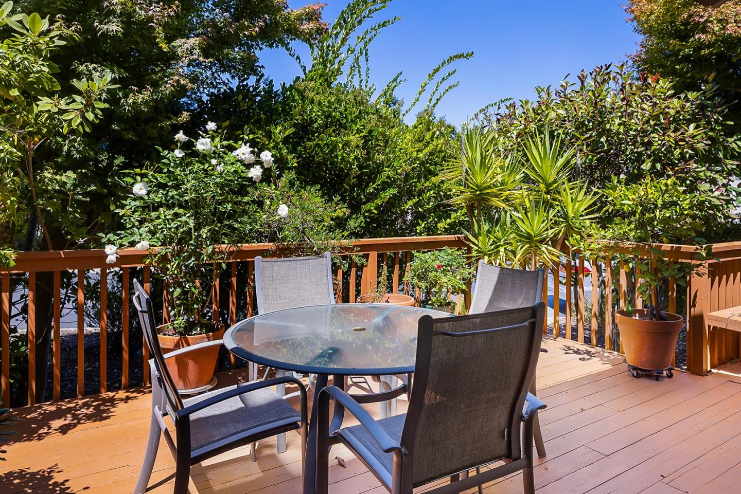 Detail Gallery Image 40 of 48 For 9662 Willow Ct, Carmel,  CA 93923 - 3 Beds | 3/1 Baths